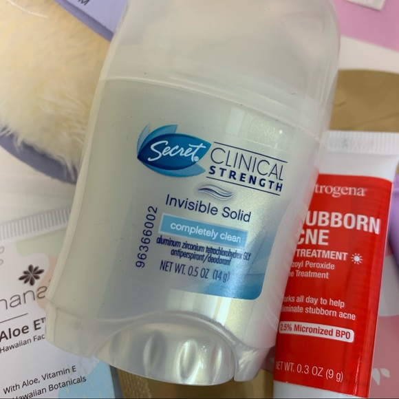 Beauty Body Bundle with Bag - Picture 5 of 10